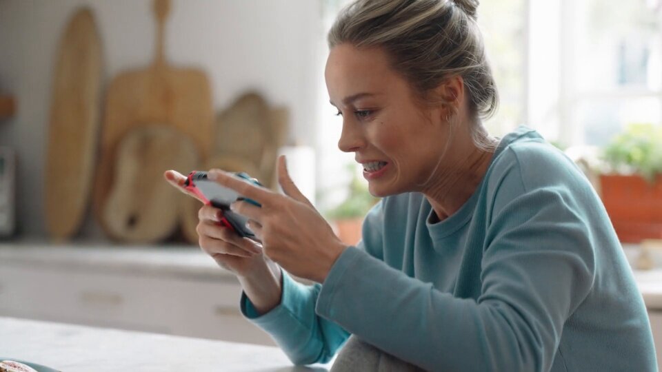 Nintendo Switch - Brie Larson with Fortnite (2020)