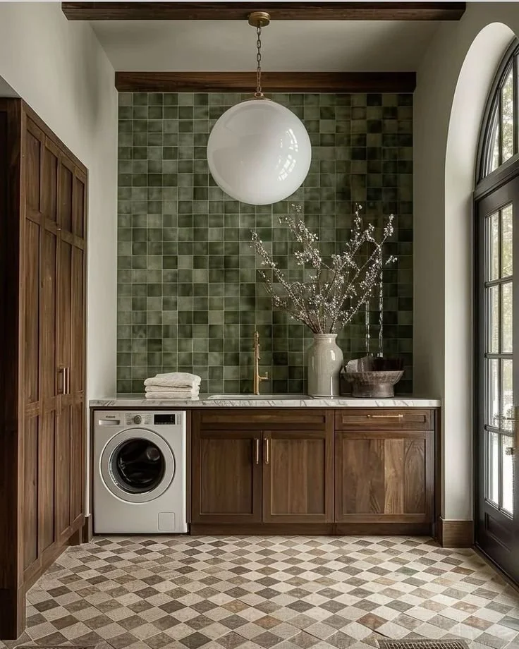 Modern Laundry Room.jpeg