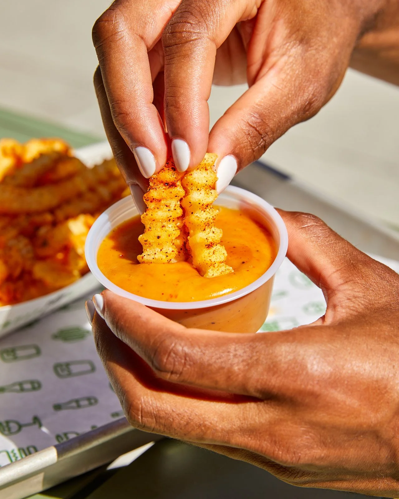 ShakeShack_EvergreenSocial4_MultiFryDip_083_web.jpg