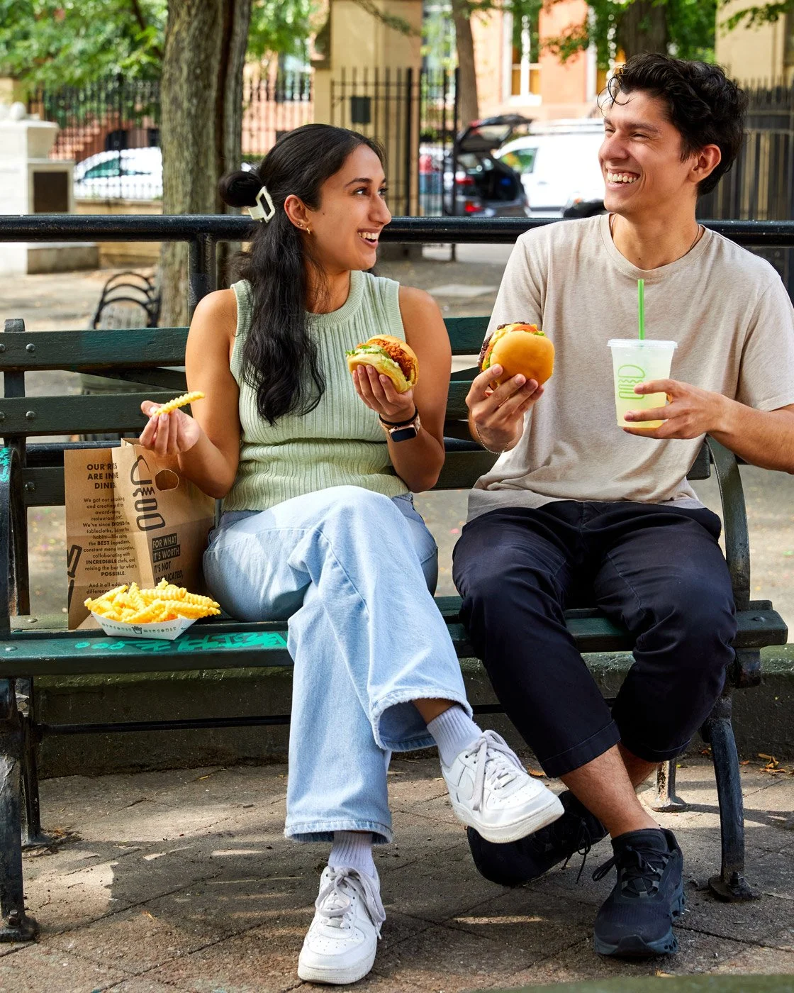 ShakeShack_EvergreenSocial4_ParkBench_web.jpg
