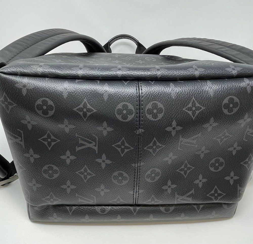 Louis Vuitton 2020 Pre-owned Discovery PM Backpack - Black