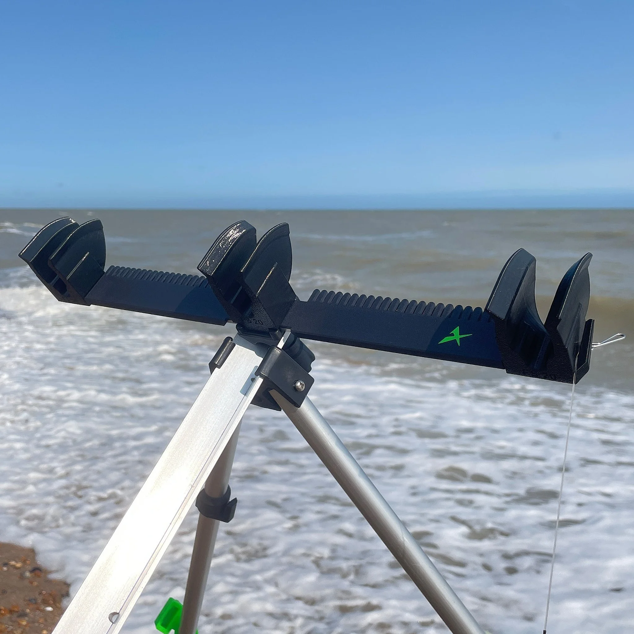 ANGLEX TRIPLE HEAD REST 0.jpg