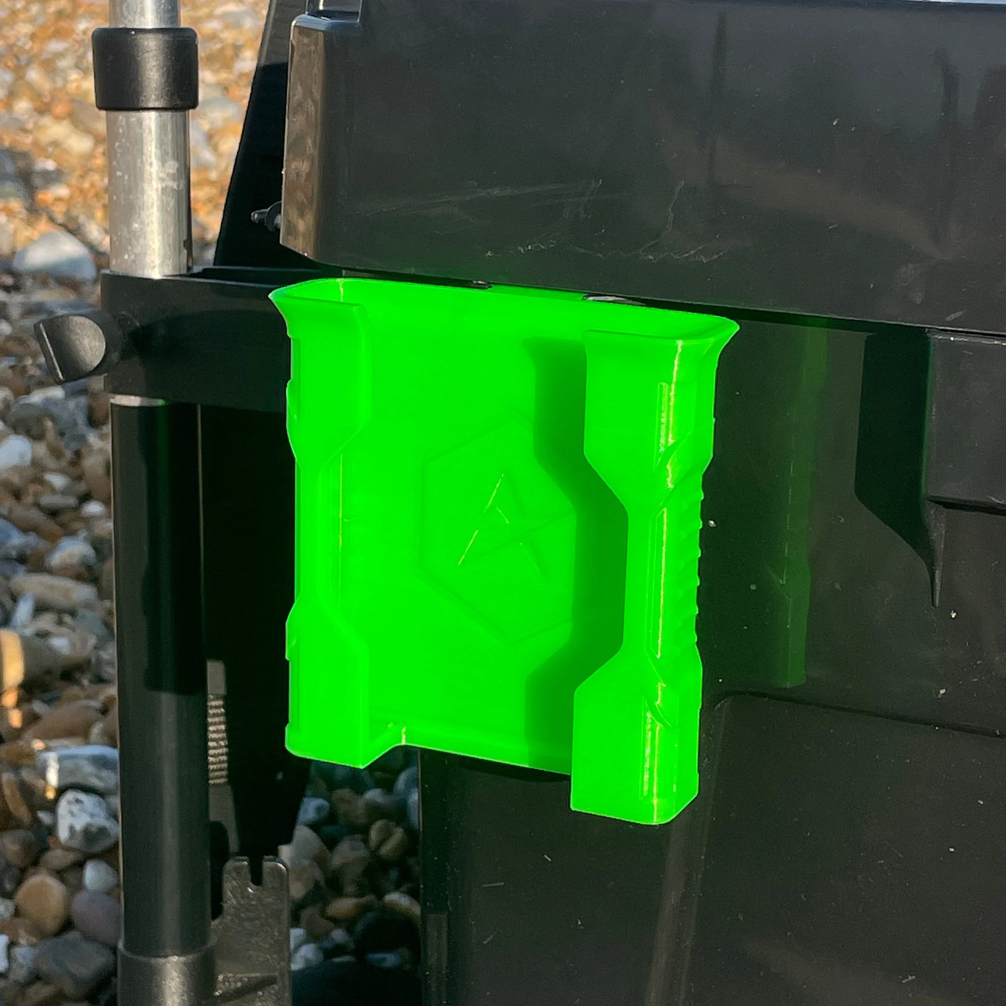 ANGLEX SEATBOX PHONE HOLDER 3.jpg