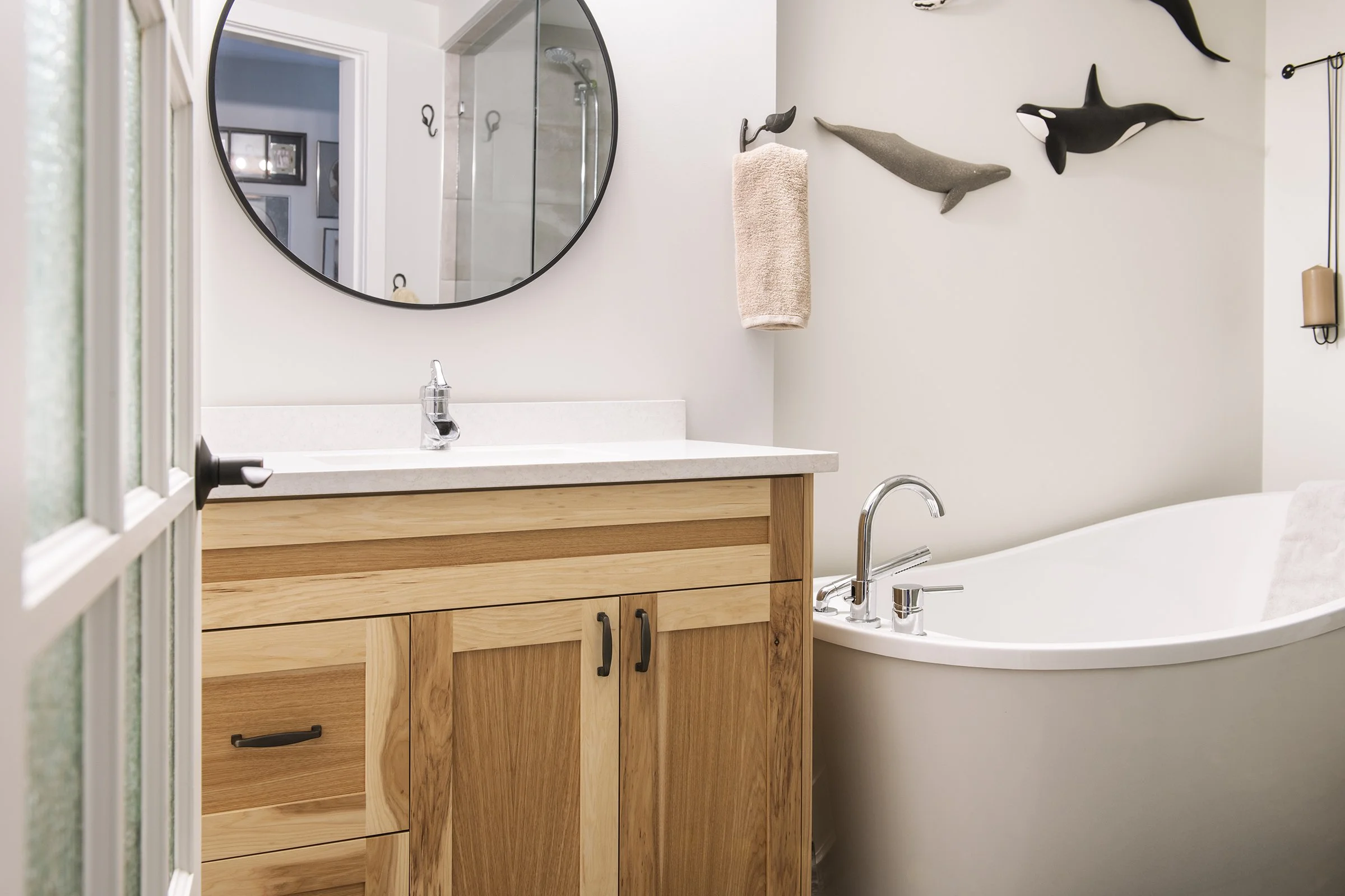 This Wasa, BC kitchen and bathroom renovation created an environment that would be the family hub for decades to come. Oak Craft Construction in Kimberley, BC.