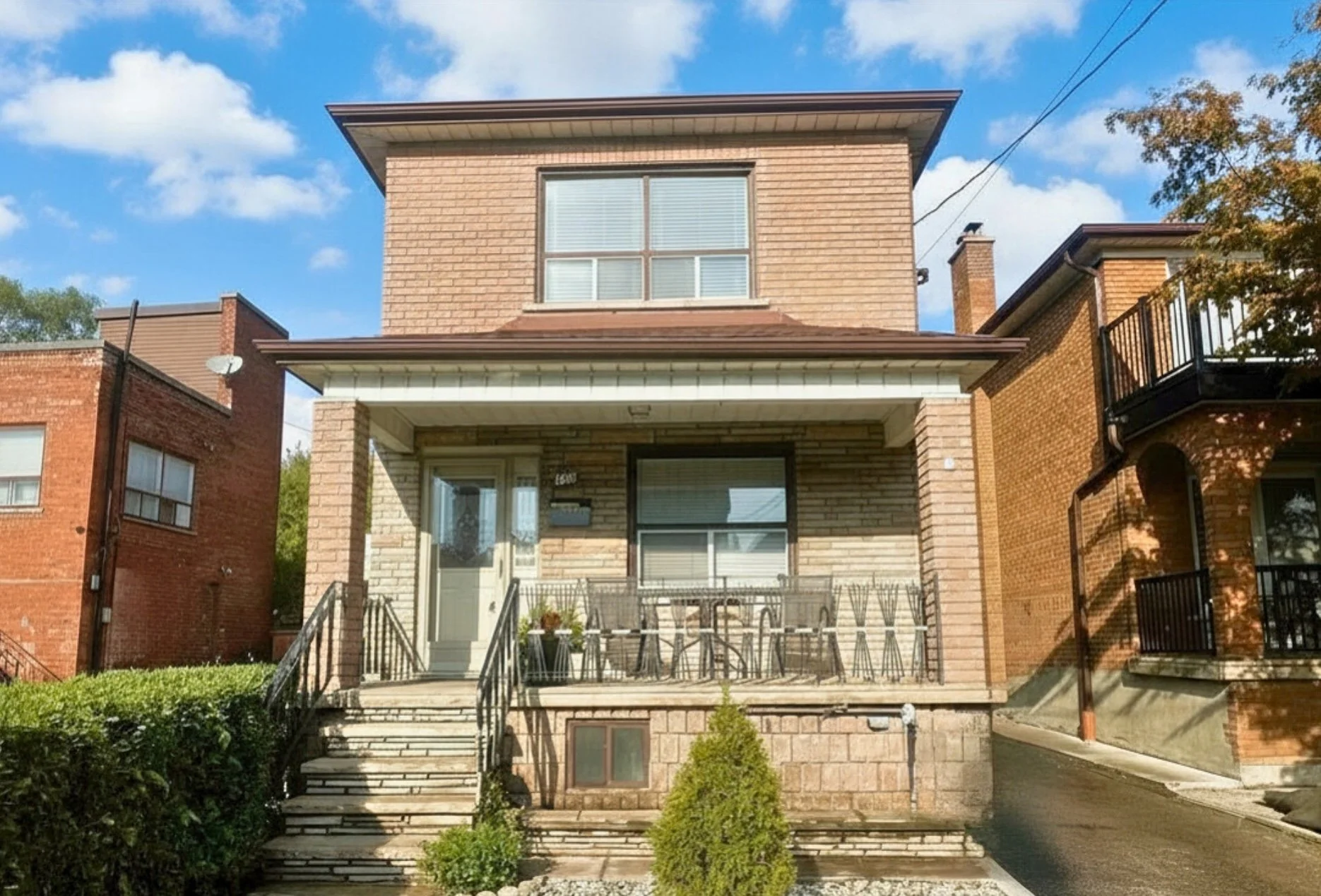 195 Rosethorn Avenue | BOUGHT