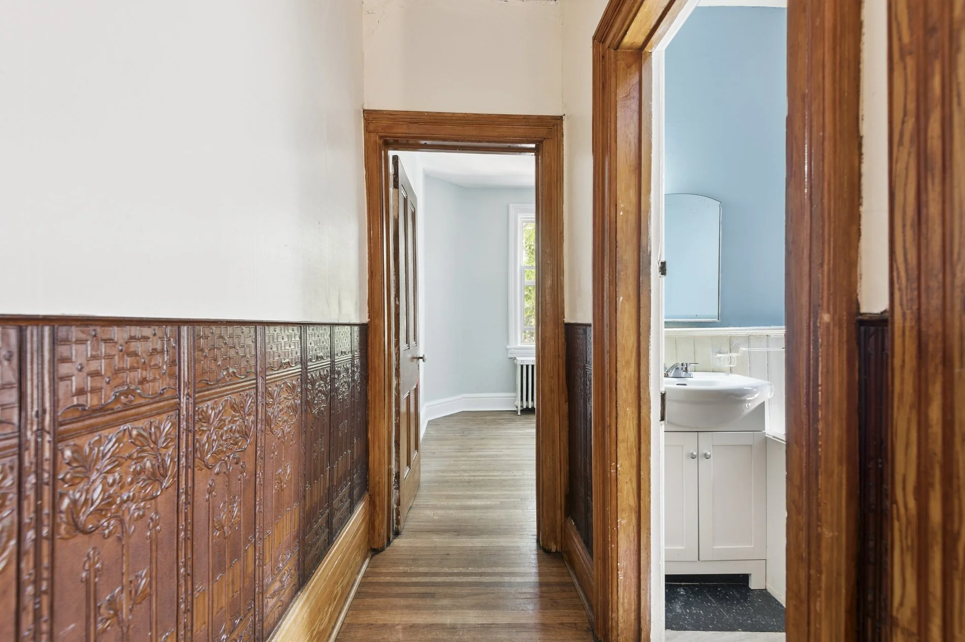 upper hall rear view.jpg