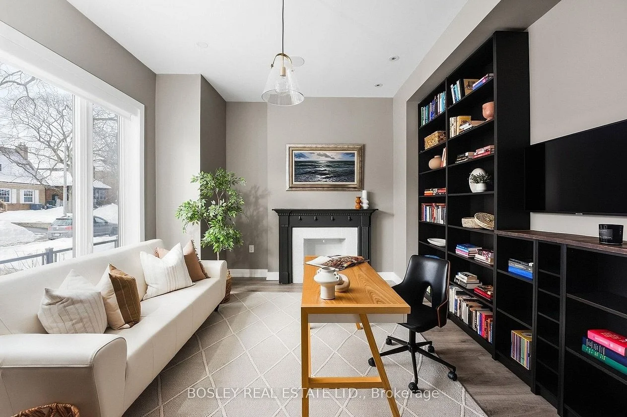 Join me today 2-4pm at 23 White Birch Road in beautiful Birch Cliff 🏡

From the listing:

Welcome To 23 White Birch Road, A Beautifully Built Custom Home Set On An Oversized 40Ft Lot, Steps To The Bluffs In One Of Birch Cliff's Most Loved Enclaves, 