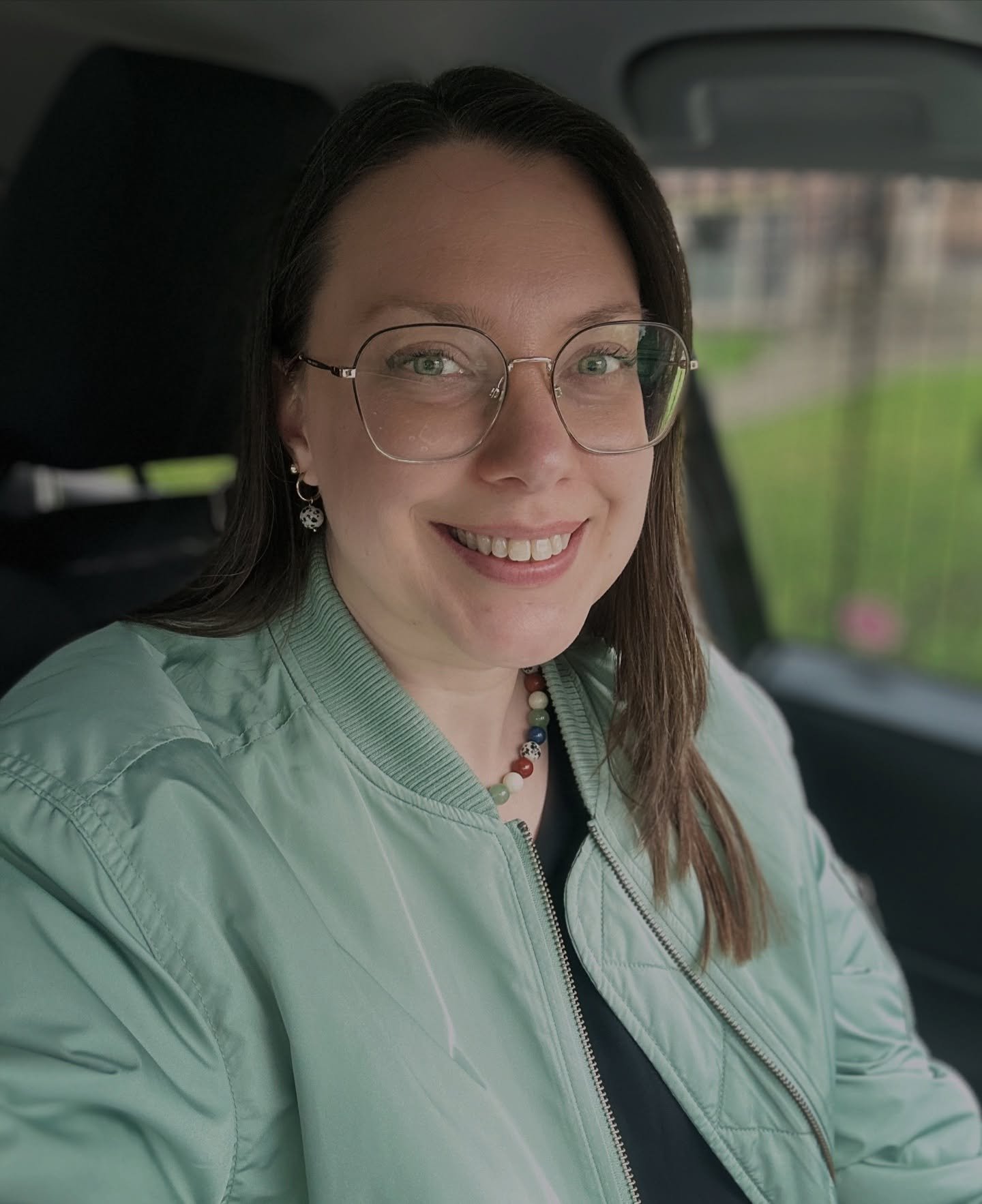 Today I bounced between home office, Bosley Queen West office, and my favourite: a gallery space to meet with artists and a wonderful colleague for an upcoming event we are planning. Stay tuned for more info! (Save the date: May 30th)