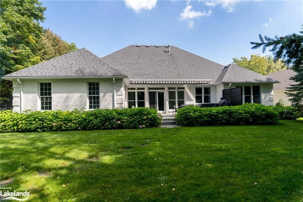 45 Alpine Way 45.jpeg