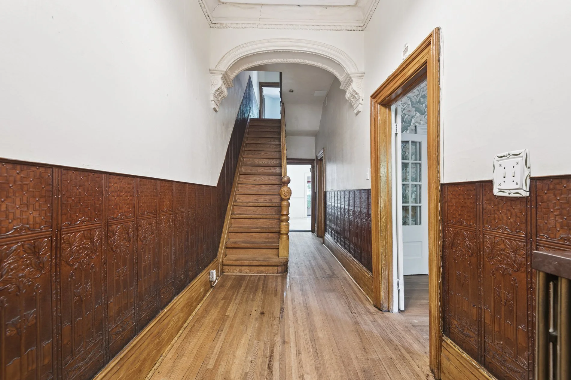 hall arch.jpg