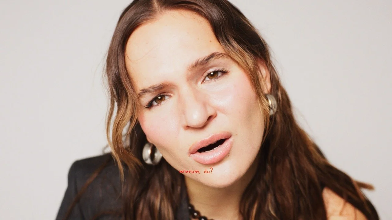 Groß (SandraHesch-WarumDu-Stills_7).jpeg