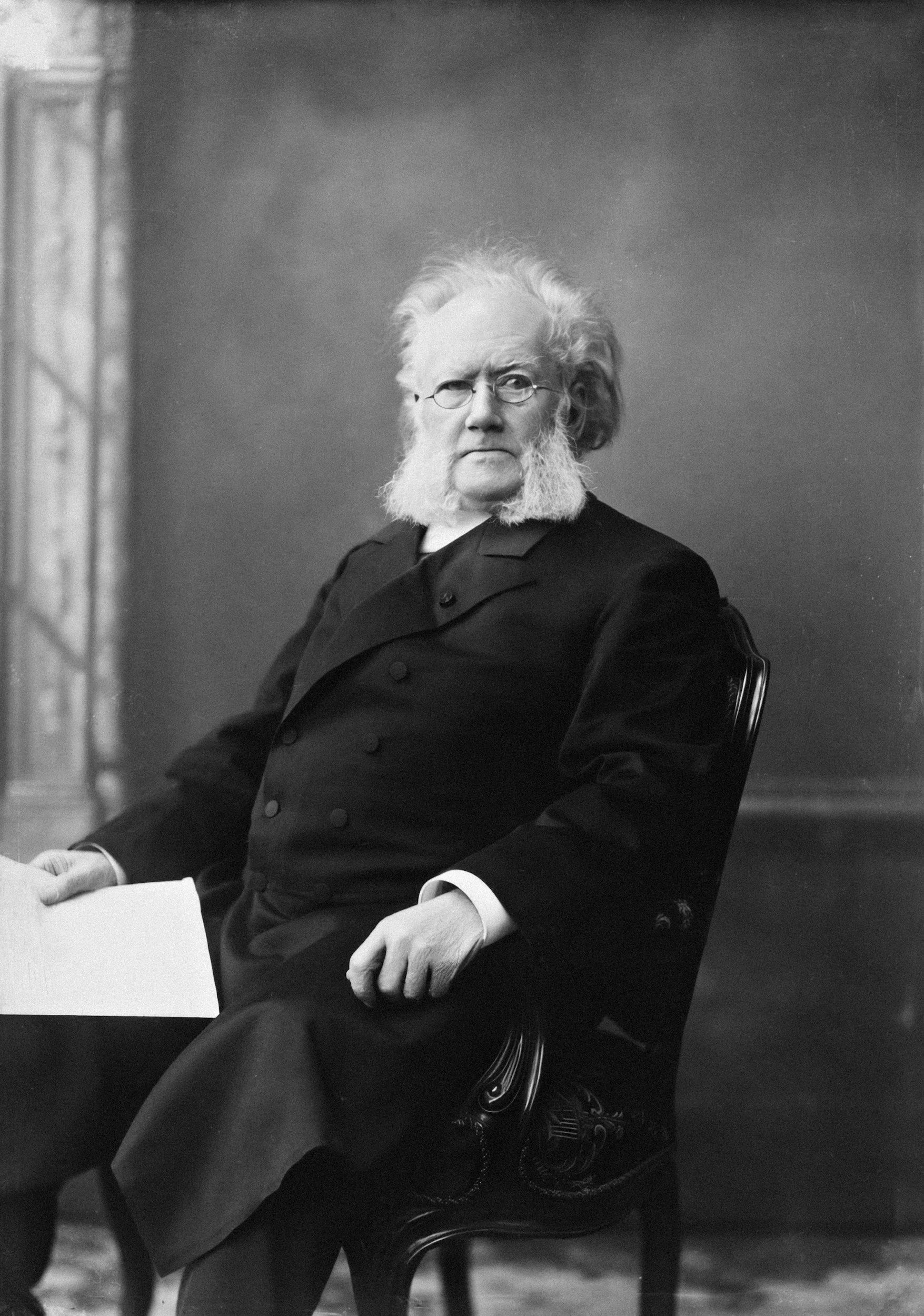 IBSEN Museum &amp; Teater