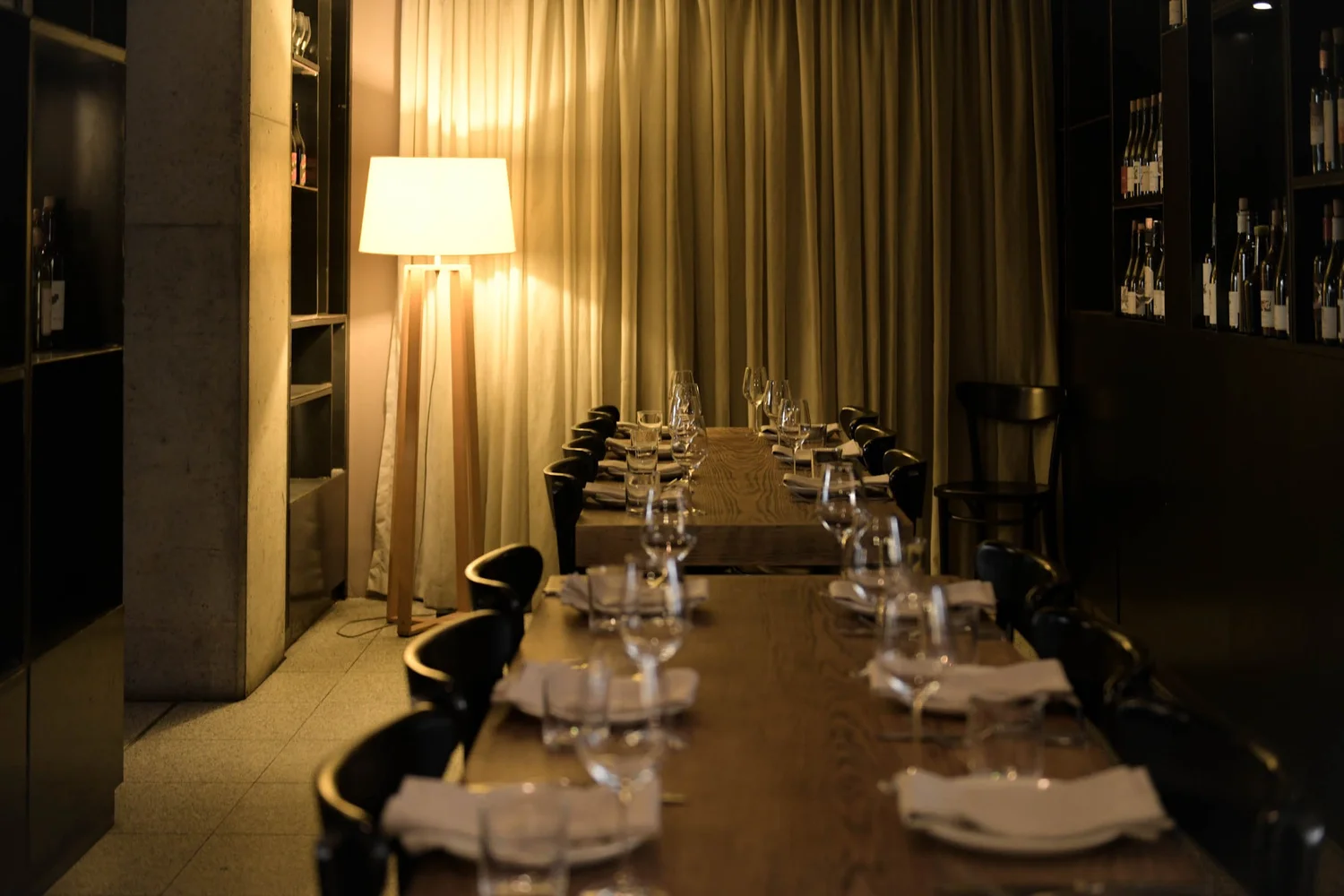 Shadow Kitchen Group Dining — Shadow Bar & Kitchen
