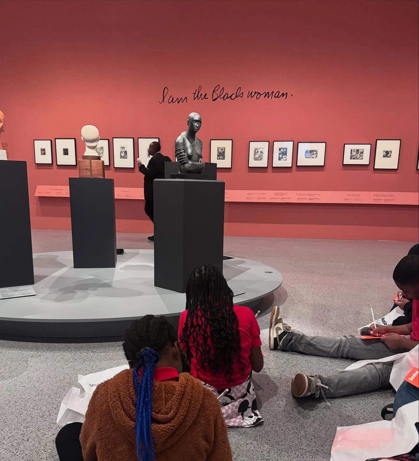 Elizabeth Catlett @ngadc with 4th grade 🪄