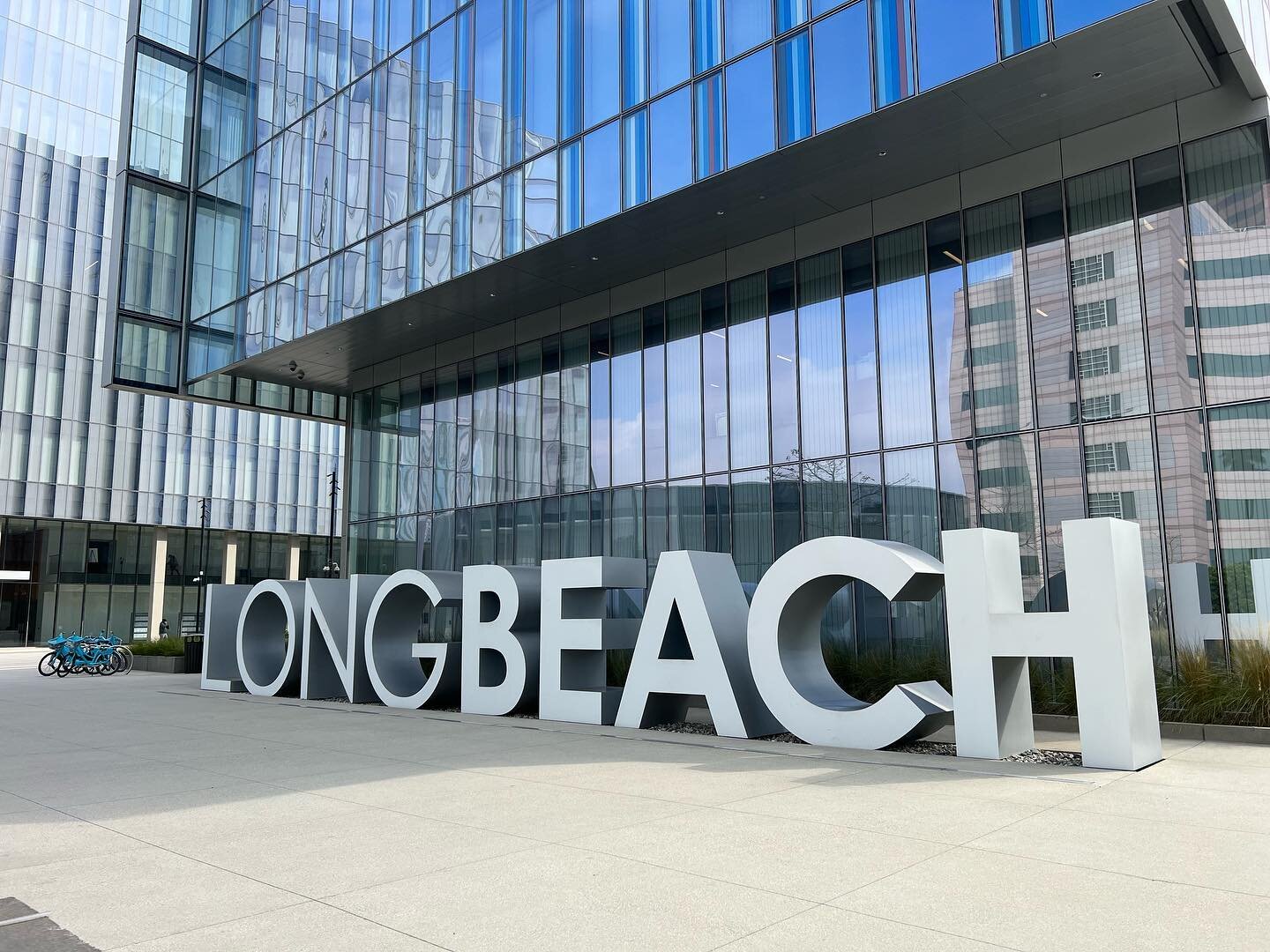 Excited to start our partnership with the Port of Long Beach.

Kicked things off with a group tour of the port!

#videoproductioncompany #videoproduction #videoshoot #marketingvideo #marketing #videoproductionla #corporatevideographer #corporatevideo