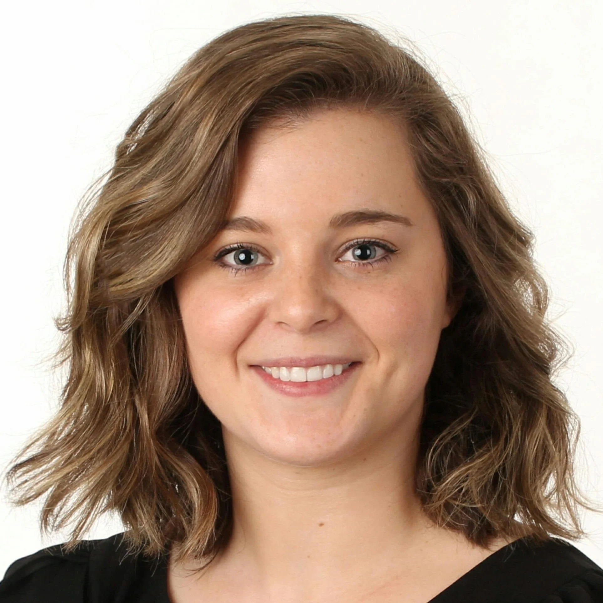 Elizabeth Byrnes, LMHC, LPCC Associate Clinical Director.jpg