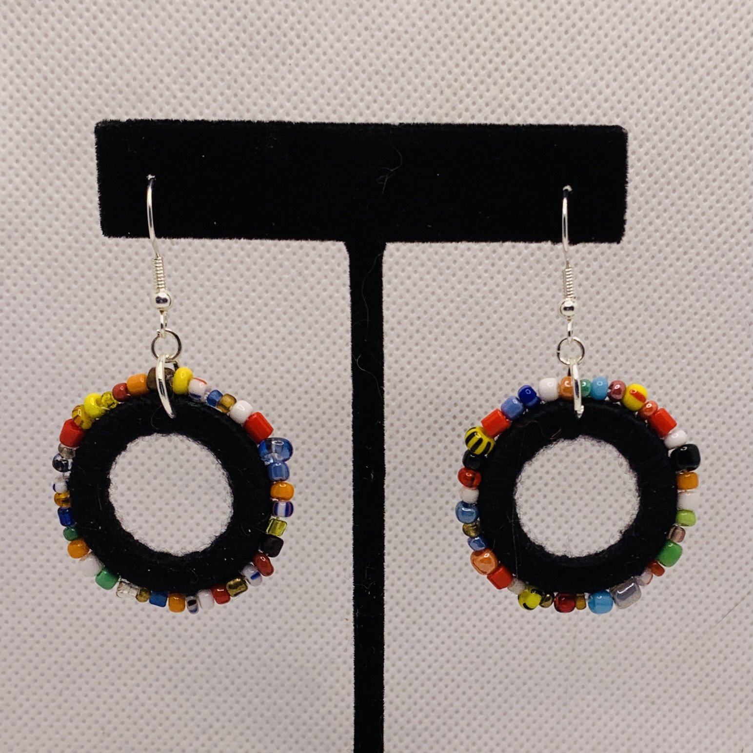 lovebead with black_1.jpeg