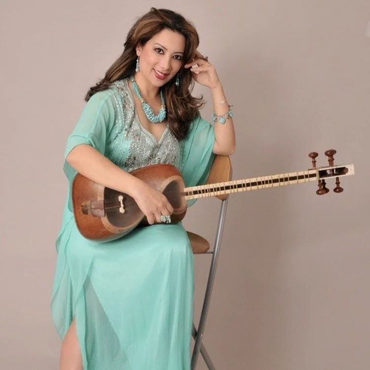 ✨Discover Sahba Motallebi, Grammy-winning tar and setar virtuoso, composer, and educator, celebrated worldwide as a master of Persian classical music.
Composer, educator, and master of Persian classical music, she continues to inspire audiences worl