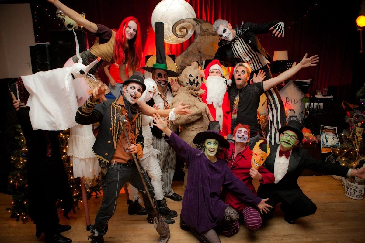 nbxmas cast and crew.jpg