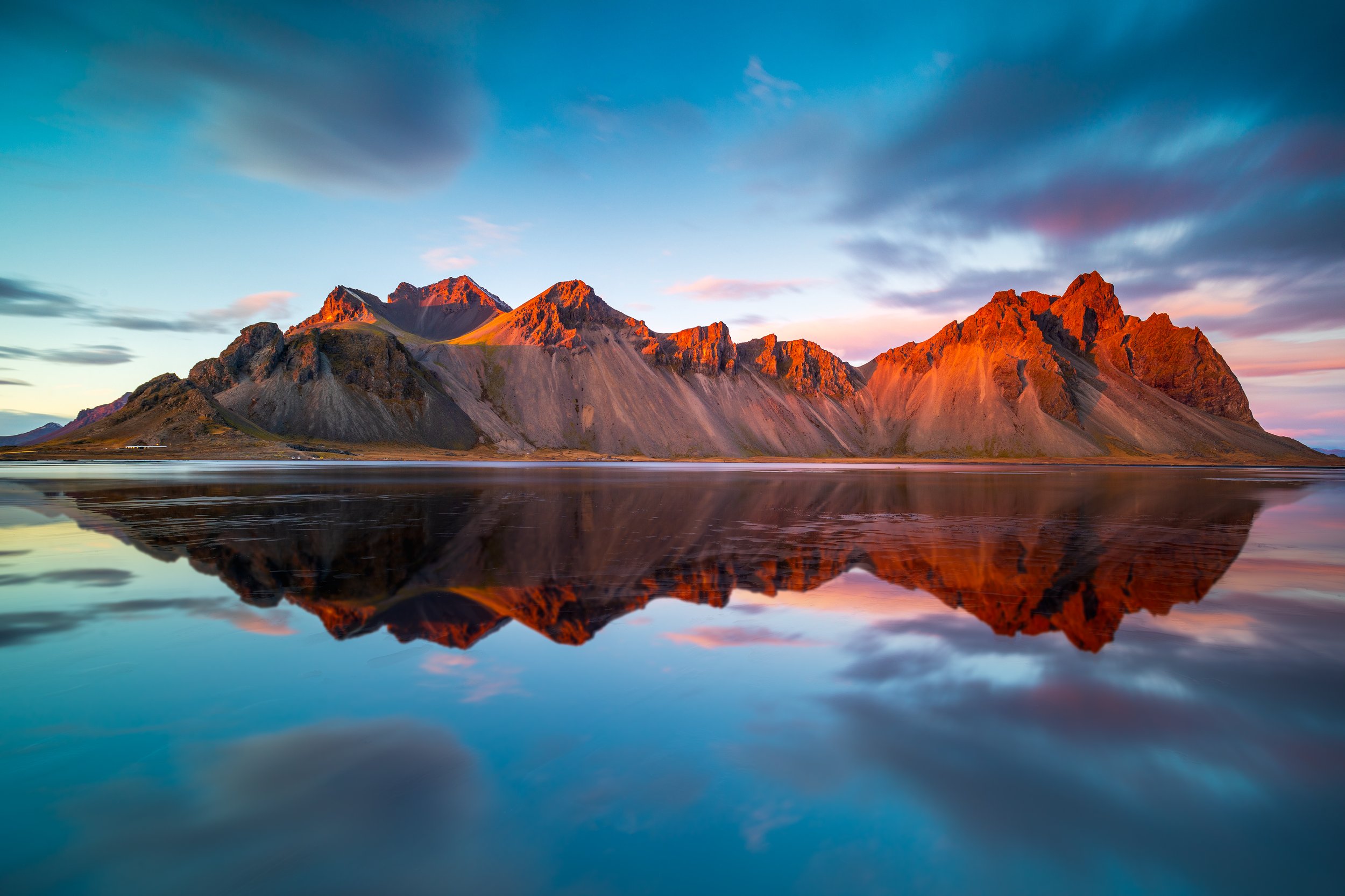 sarah-lyndsay-vestrahorn-iceland.jpg
