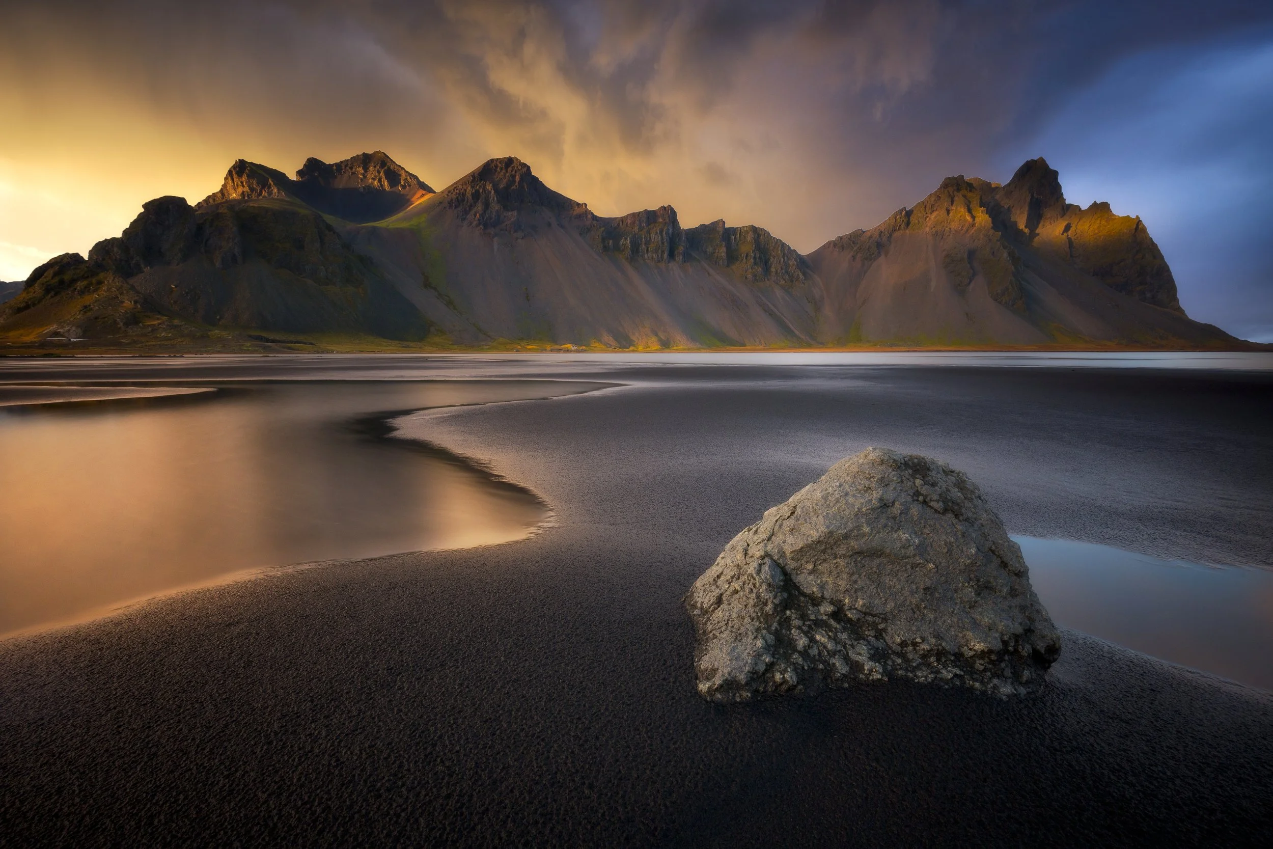 sarah-lyndsay-vestrahorn.jpg