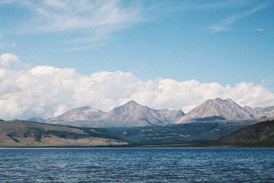 mongolia-lake-khuvsgul-mountains.jpg