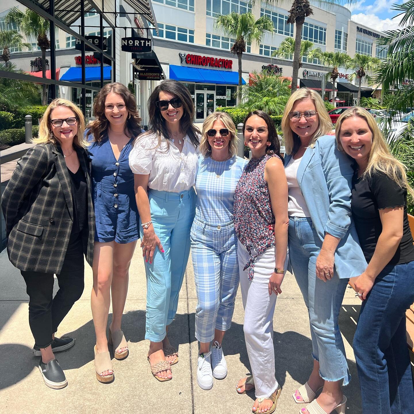 Why play small when the skies the limit with this company?!?
I LOVE my national biz partners and friends💕 
I love learning how they are building their businesses and having fun💙

#expisummit #exprealty #wehavefun #virtualbrokerage #comejoinus #orla