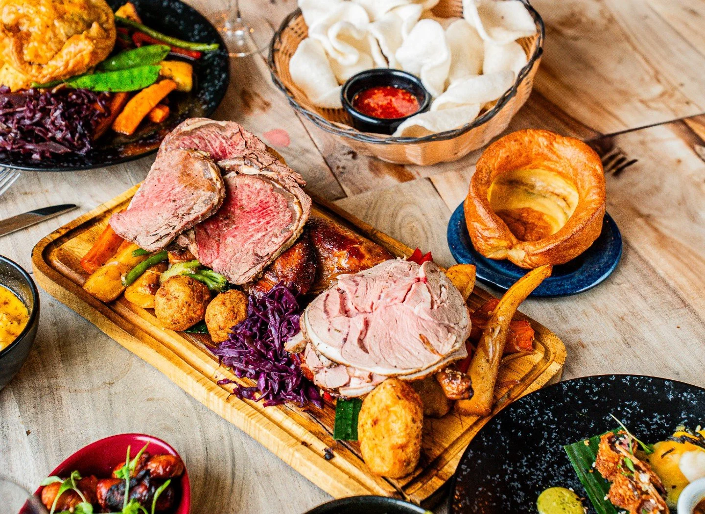 THE BEST SUNDAY ROAST IN BOWNESS

The ultimate post-hike pitstop or family get-together. Our extraordinary Sunday Roast features locally sourced Prime Cuts, golden roasties, and unlimited gravy.

We&rsquo;re family-friendly and dog-friendly downstair