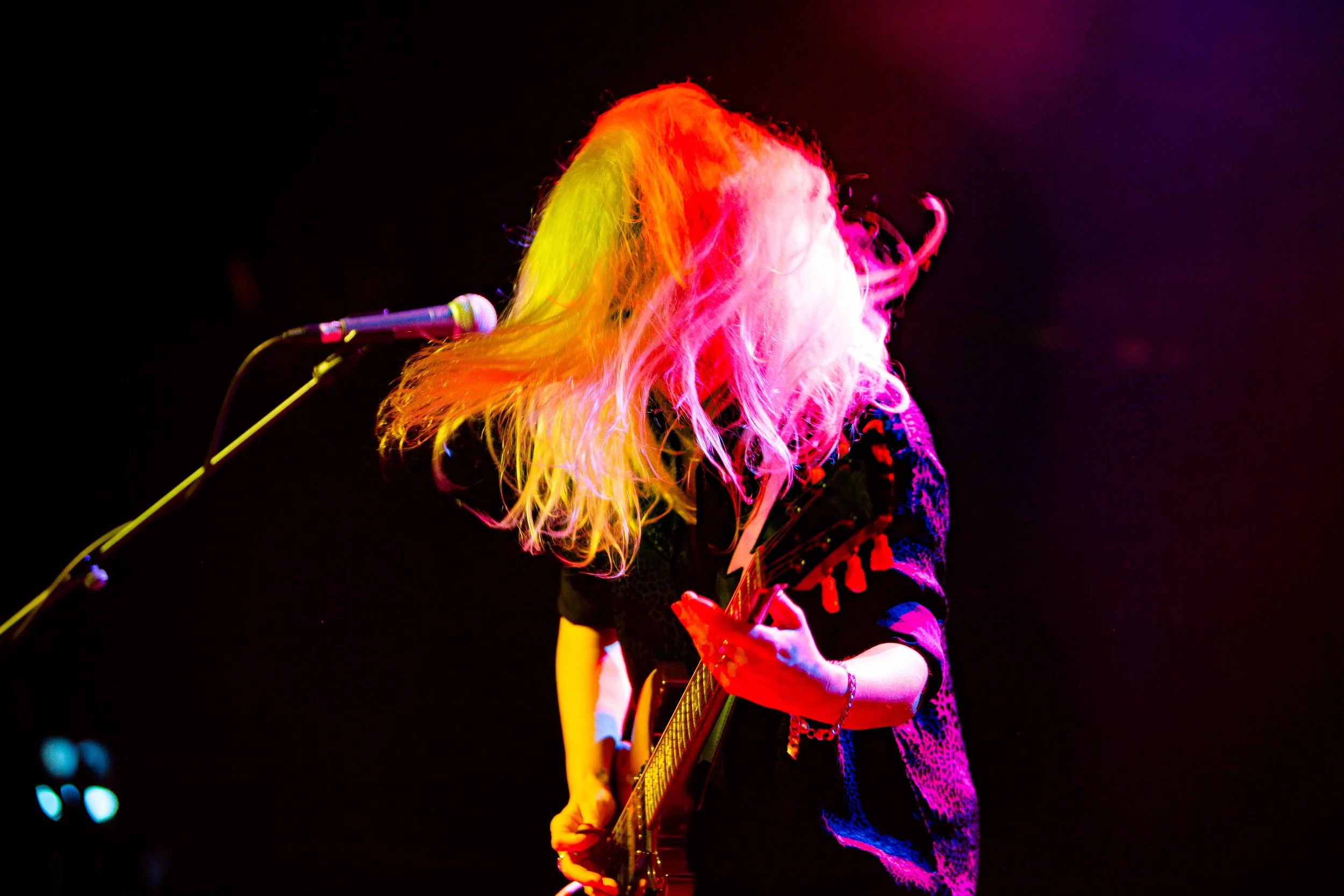 Feeder & The Pearl Harts.jpg