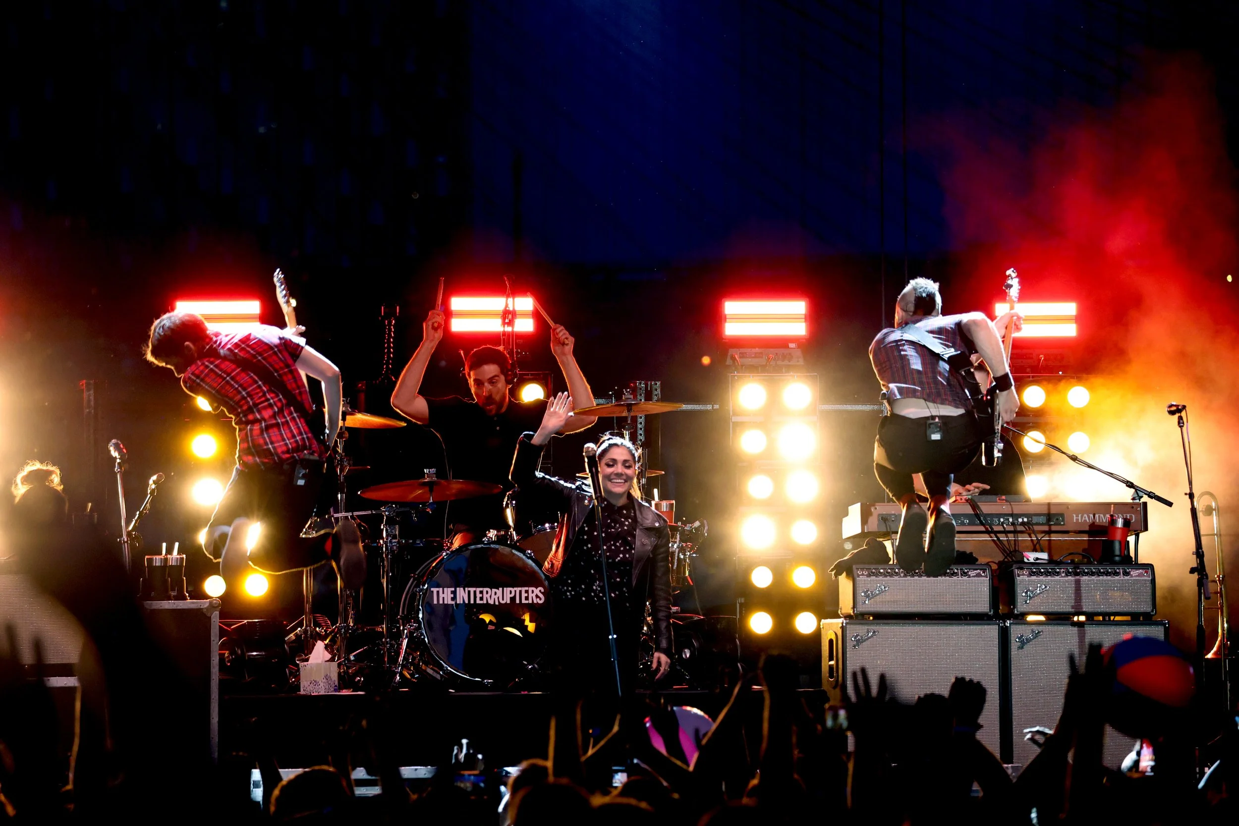 LIVE GALLERY Frank Turner & The Interrupters The Rooftop, Pier 17