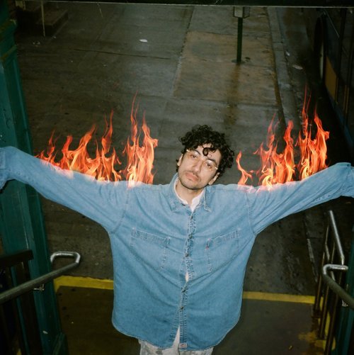 Brooklyn-based visual artist and songwriter David DiAngelis aka Helenor shares new single ‘Warm Ways’ Out 30/06