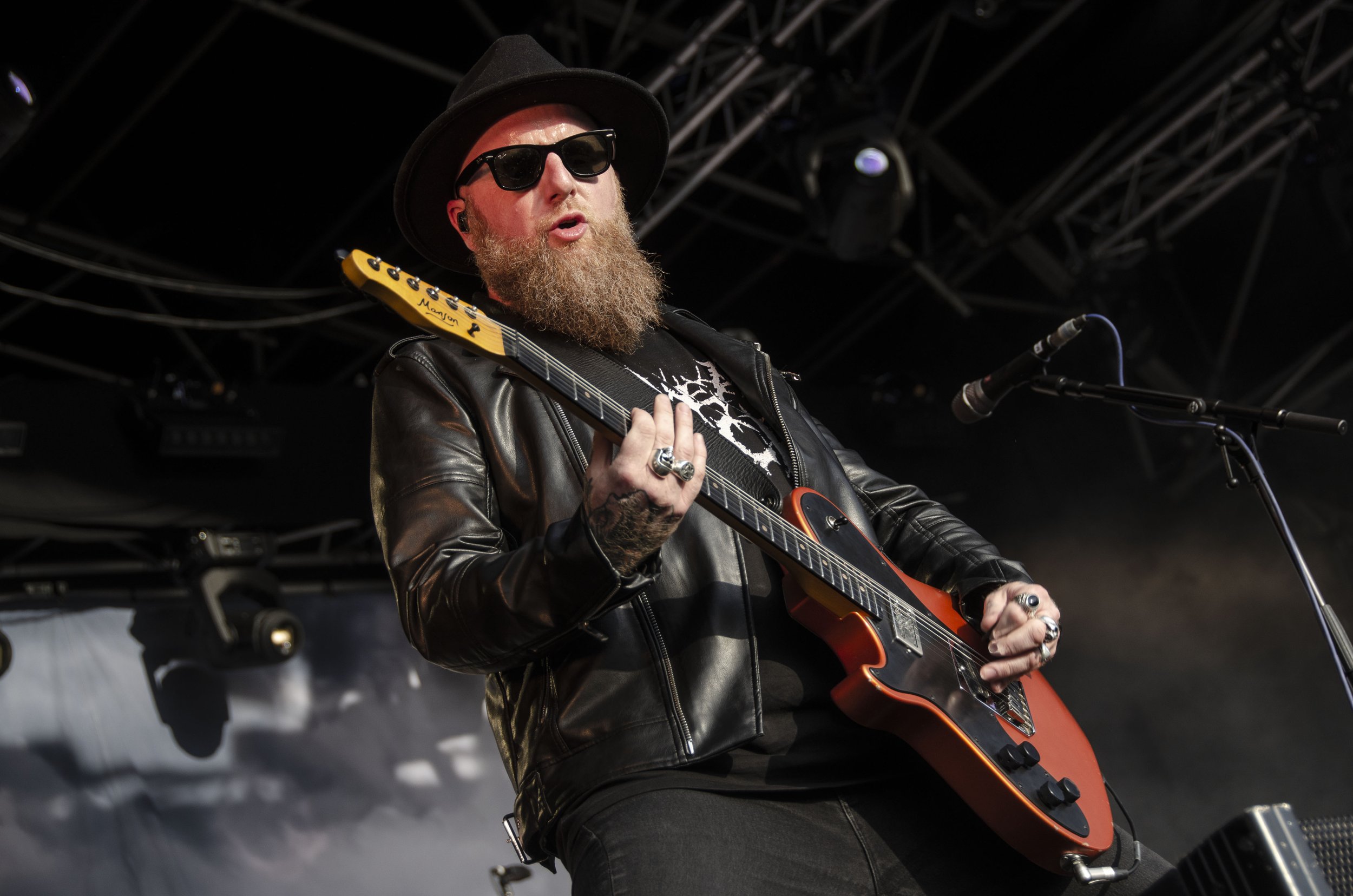 SKINDRED19.jpg