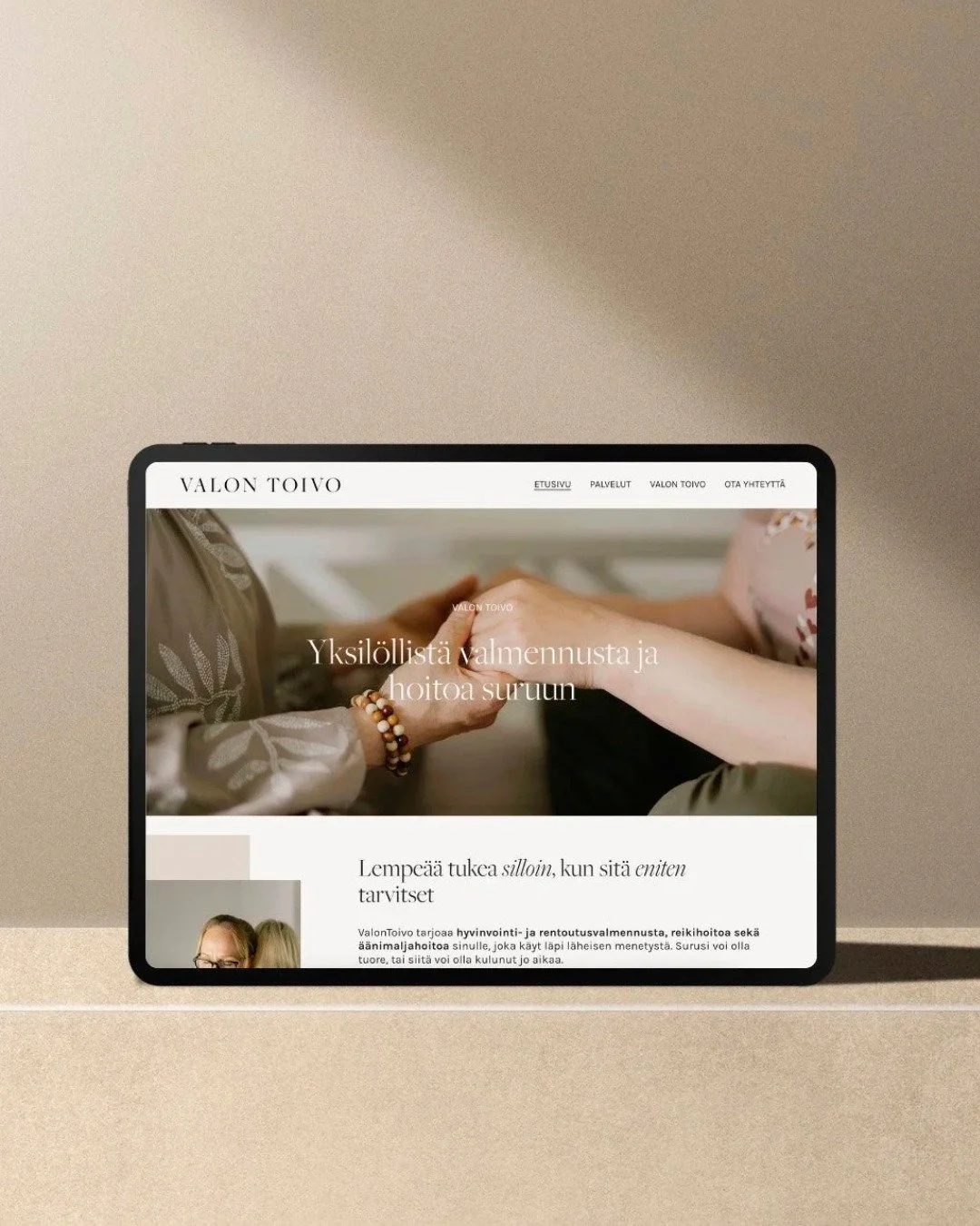 Valon Toivo -nettisivut ✨

Kes&auml;ll&auml; toteutettiin @valontoivo nettisivut pienyritt&auml;jille suunnatulla Ensiaskeleet -nettisivupaketilla. 

Valon Toivo tarjoaa hyvinvointi- ja rentoutusvalmennusta, reikihoitoa sek&auml; &auml;&auml;nimaljah