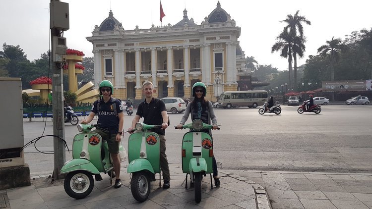 Hanoi+Vespa+Tour.jpeg