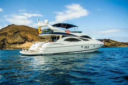 Private Yacht, Galapagos Villas, Adventure Portfolio0.jpg