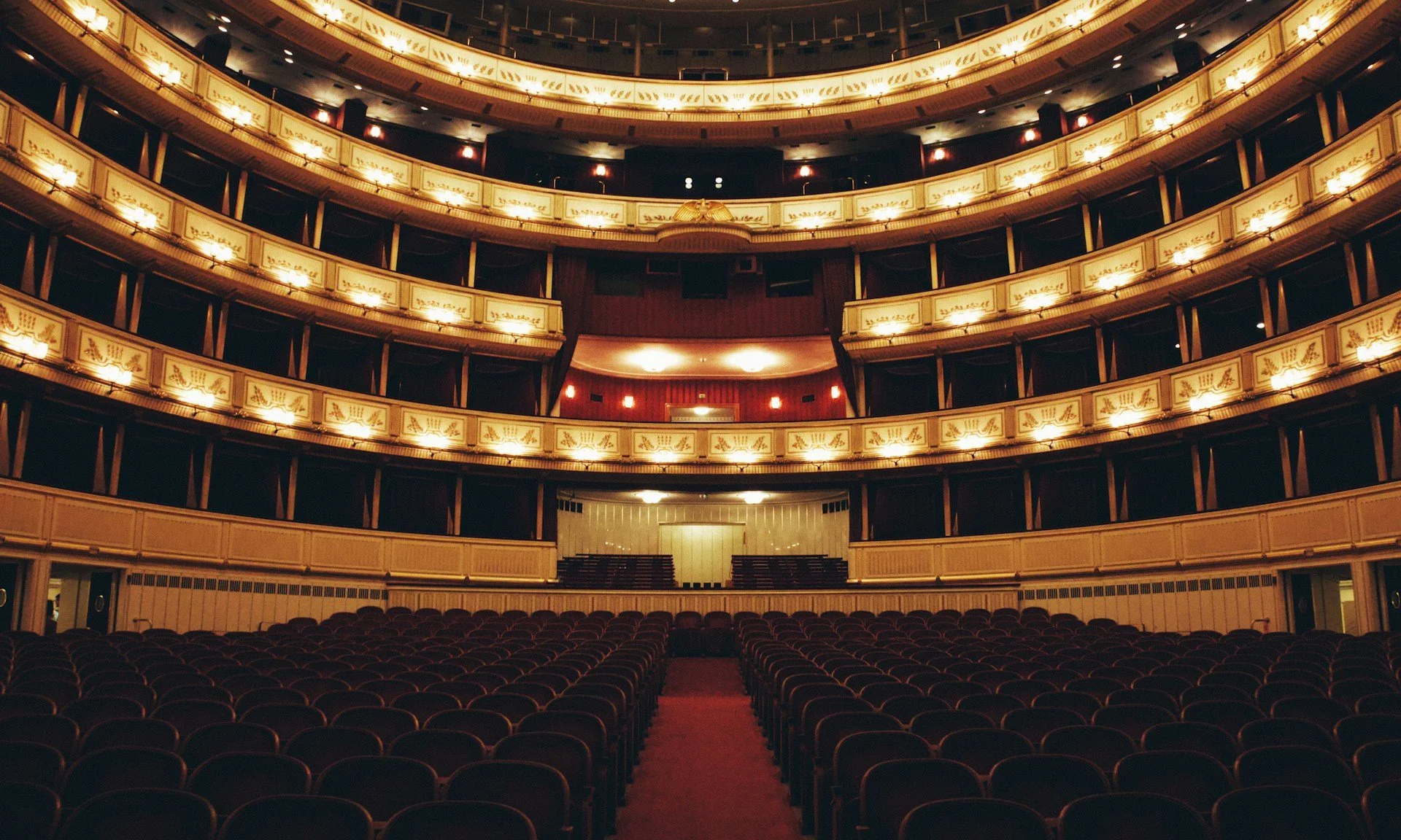 miguel-alcantara-BQfFF9h-bYY-unsplash.jpg