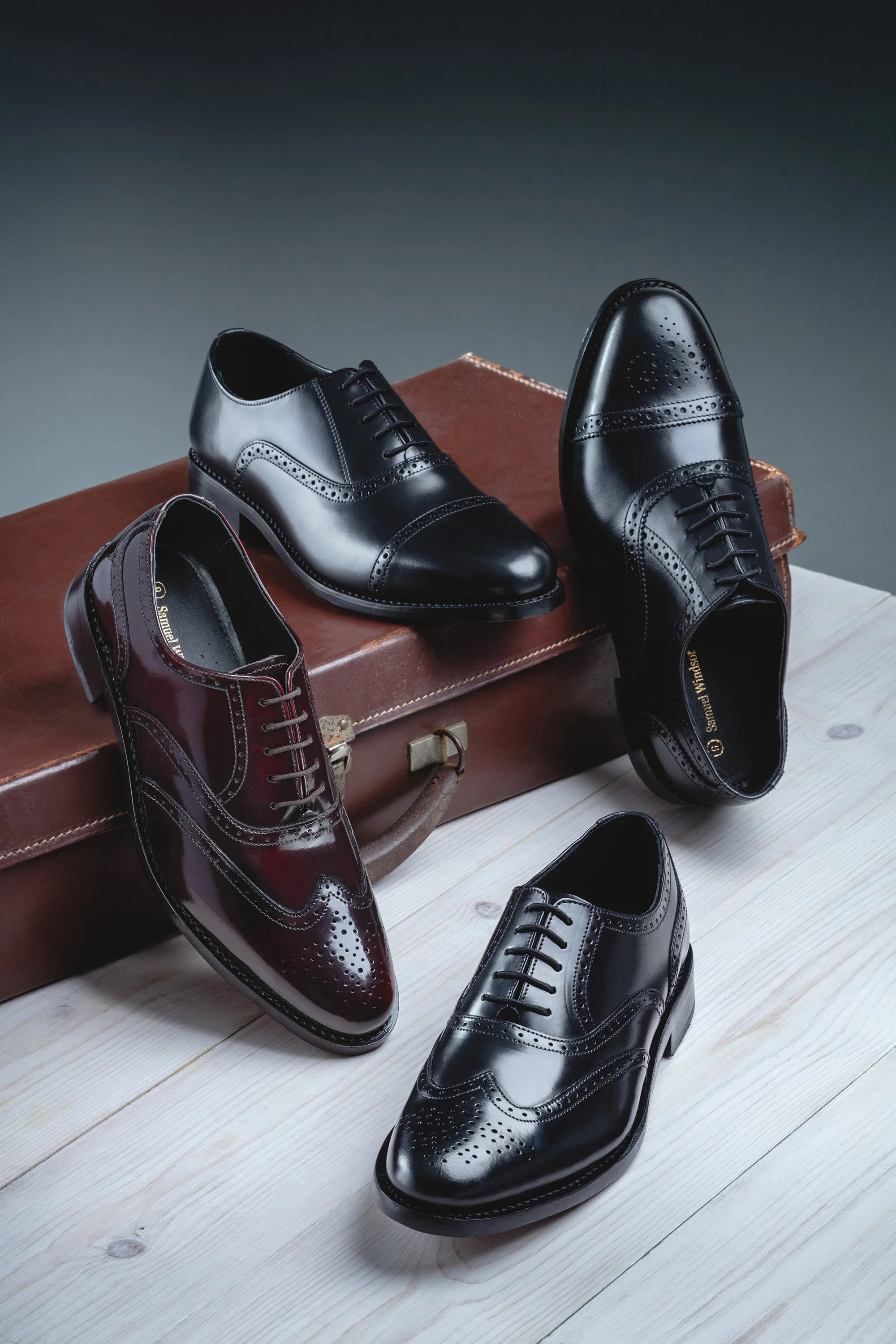 Classic Brogues BV303 BV67 BV01 BV07 1 2000px.jpg