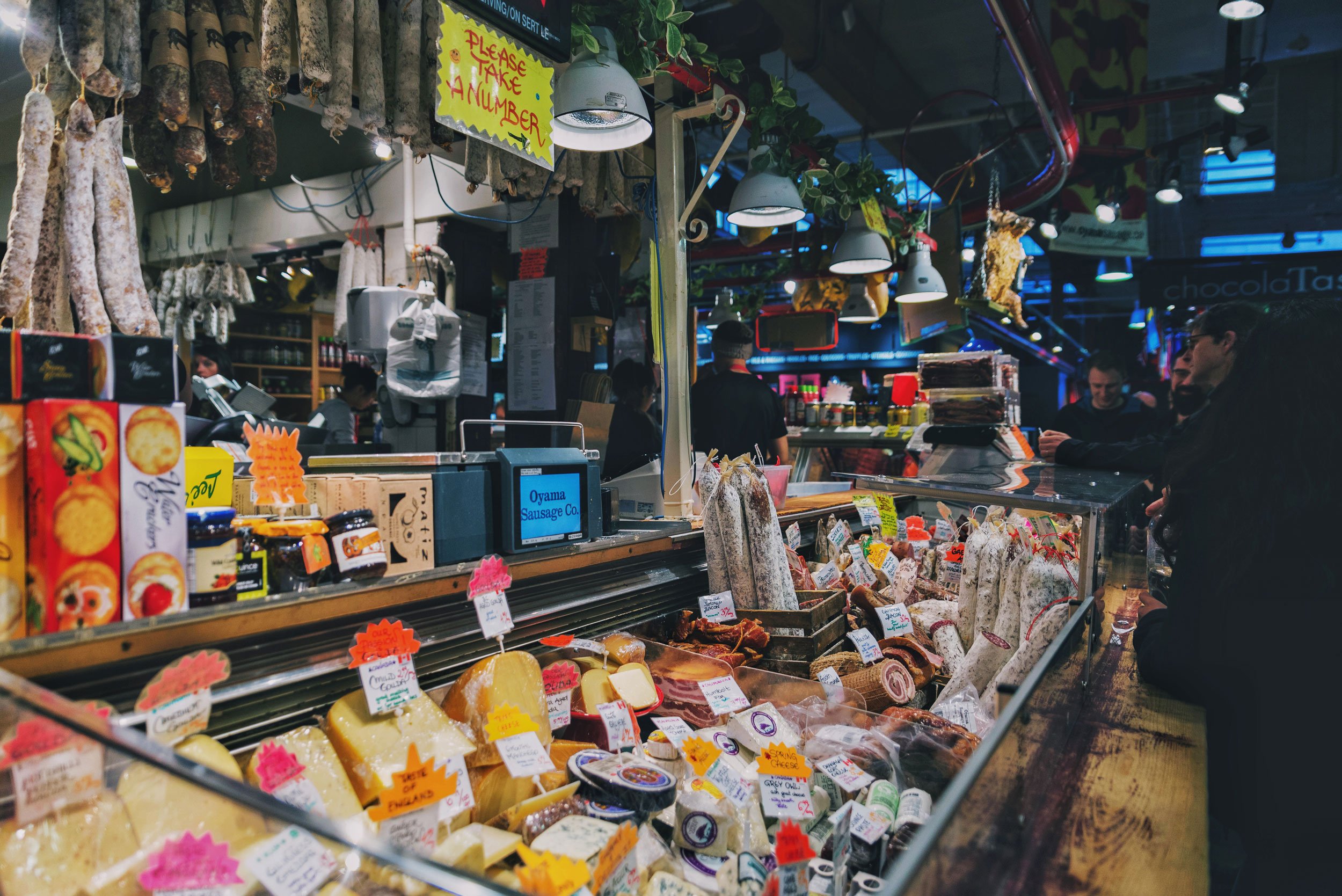 canada-vancouver-granville-market-01.jpg