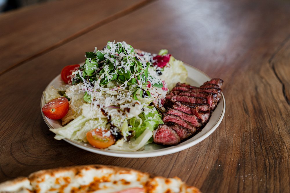 Steak salad