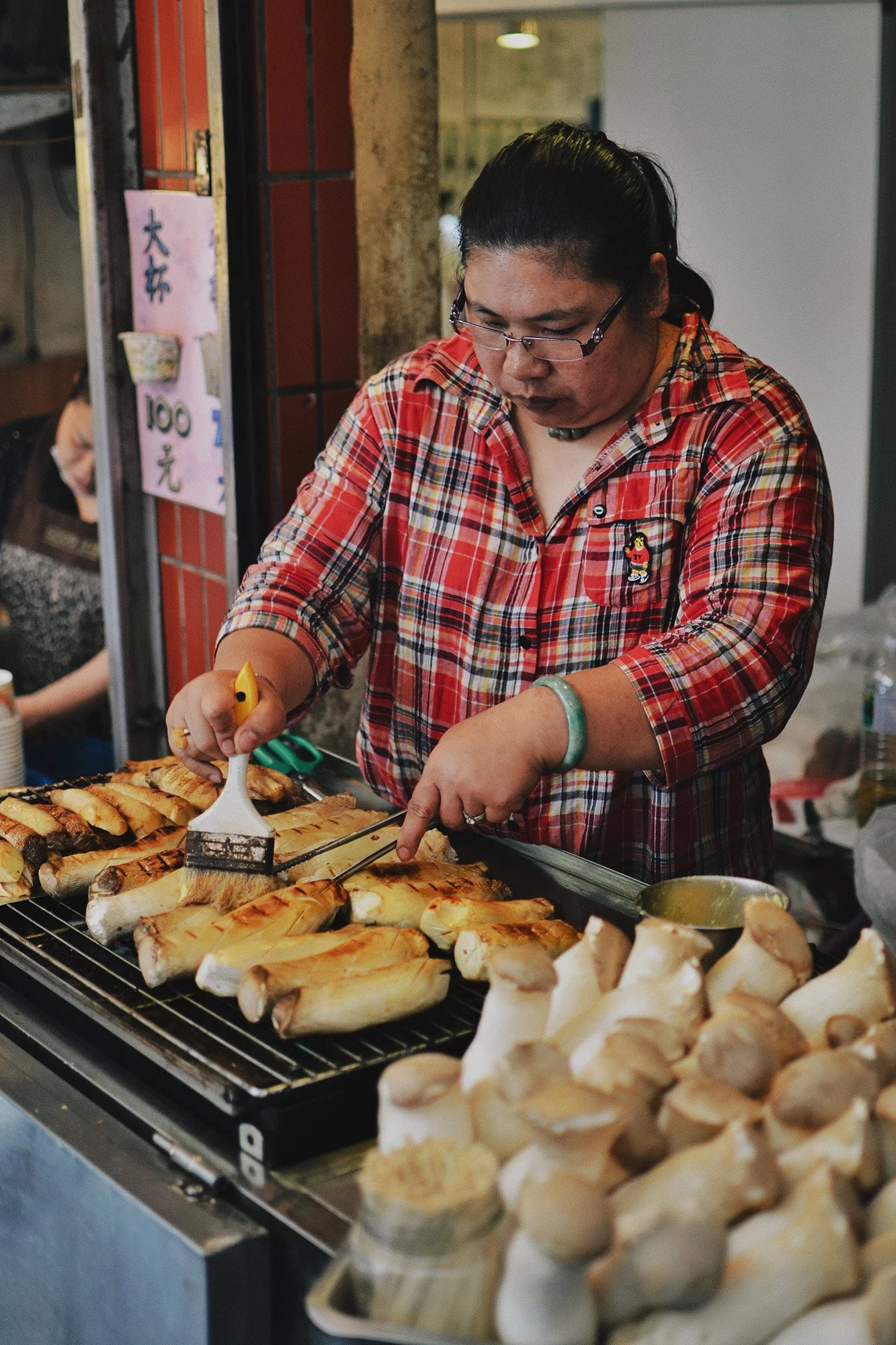 Grilled mushroom stand