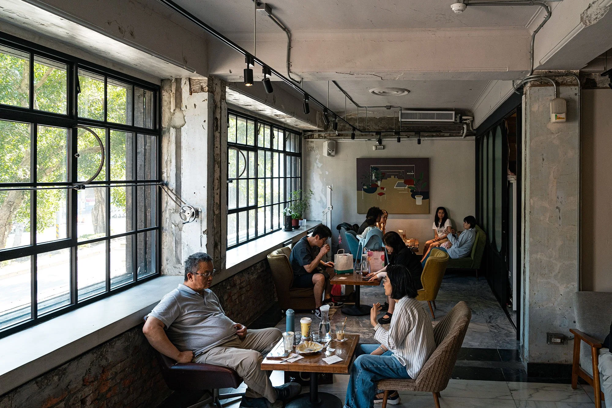 2nd floor seating