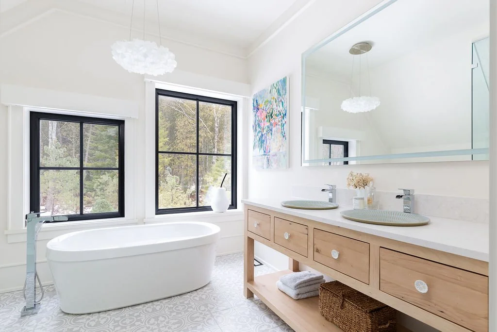 Waechter_10_Vanity.jpg