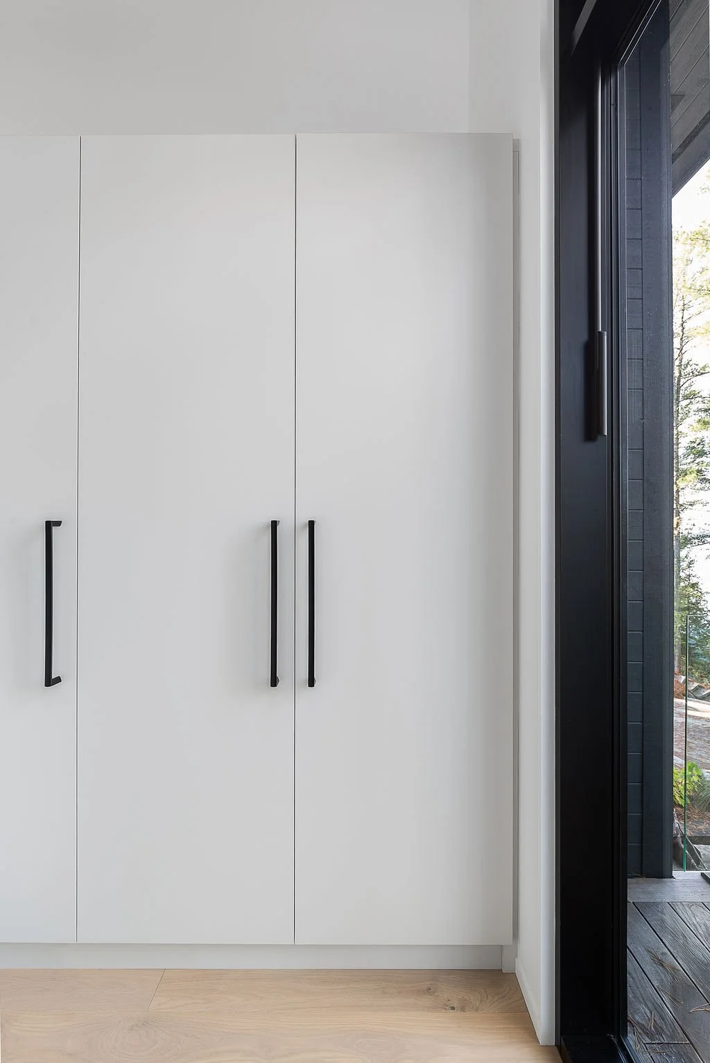 Hutter_12_Closet.jpg