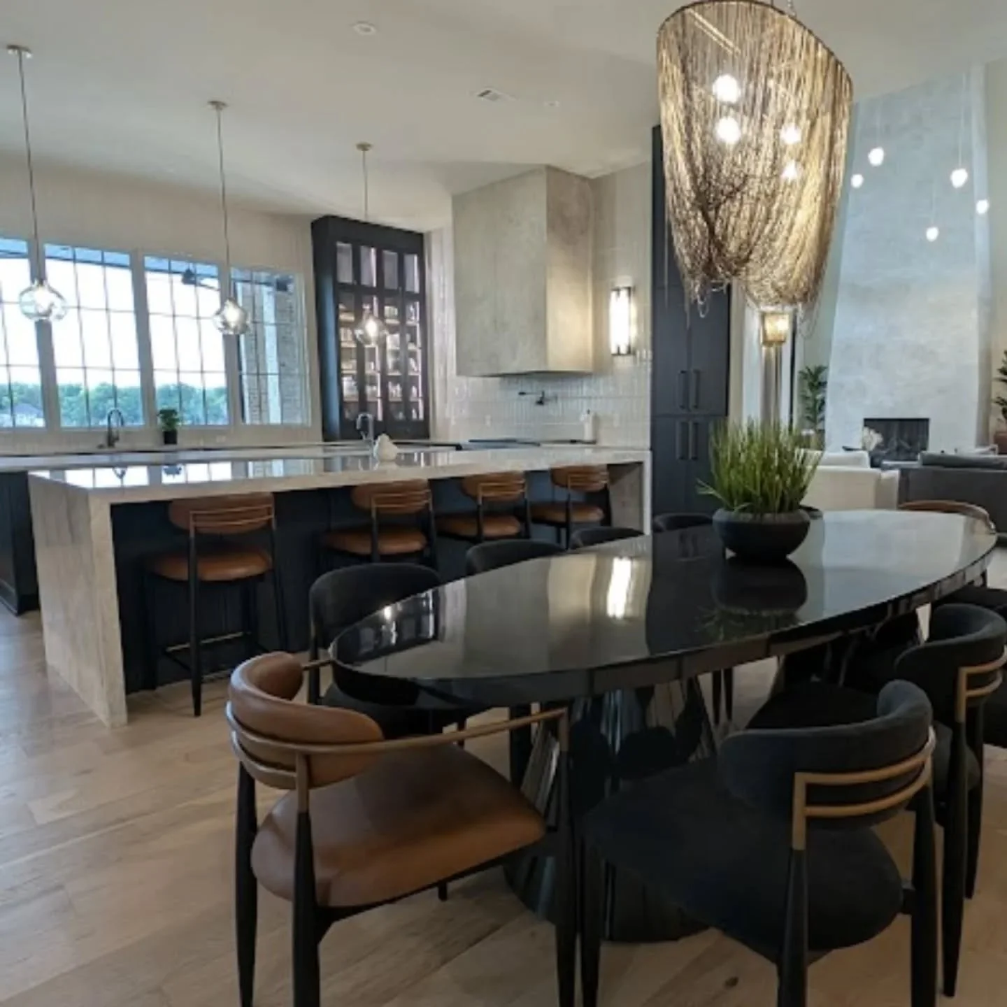 Nothing beats seeing a client truly at home in a space we created together. This morning, I got a glimpse of her enjoying the new kitchen&mdash; ☕ coffee in hand, robe on, and a smile that lit up the whole room. ✨ It's these moments of comfort and jo