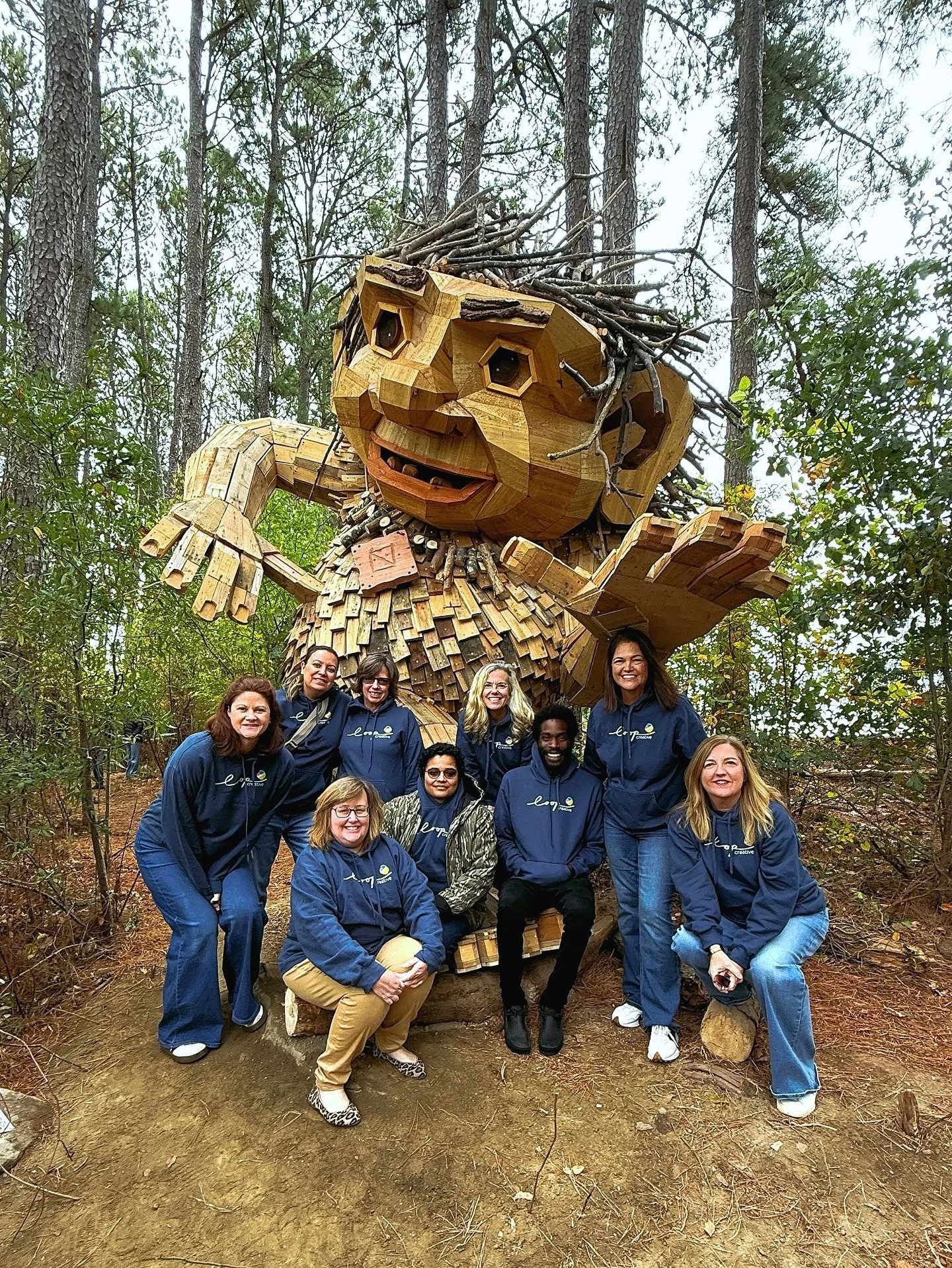 Monday meetings have never been more fun! A team outing to meet the five new trolls @dixpark plus Gipson Play park was a great way to kick start to the work week!
#loopstersinthewild #thomasdambotrolls #dixpark