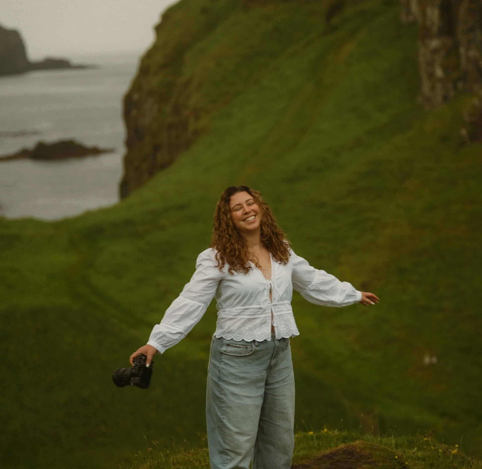 Hiiiii from the UK 🥹

Feeling extra grateful to kick off my full-time photography career with a trip that allows me to see these beautiful landscapes with my own eyes!! It feels like just yesterday I counted down the days to this trip from my desk a