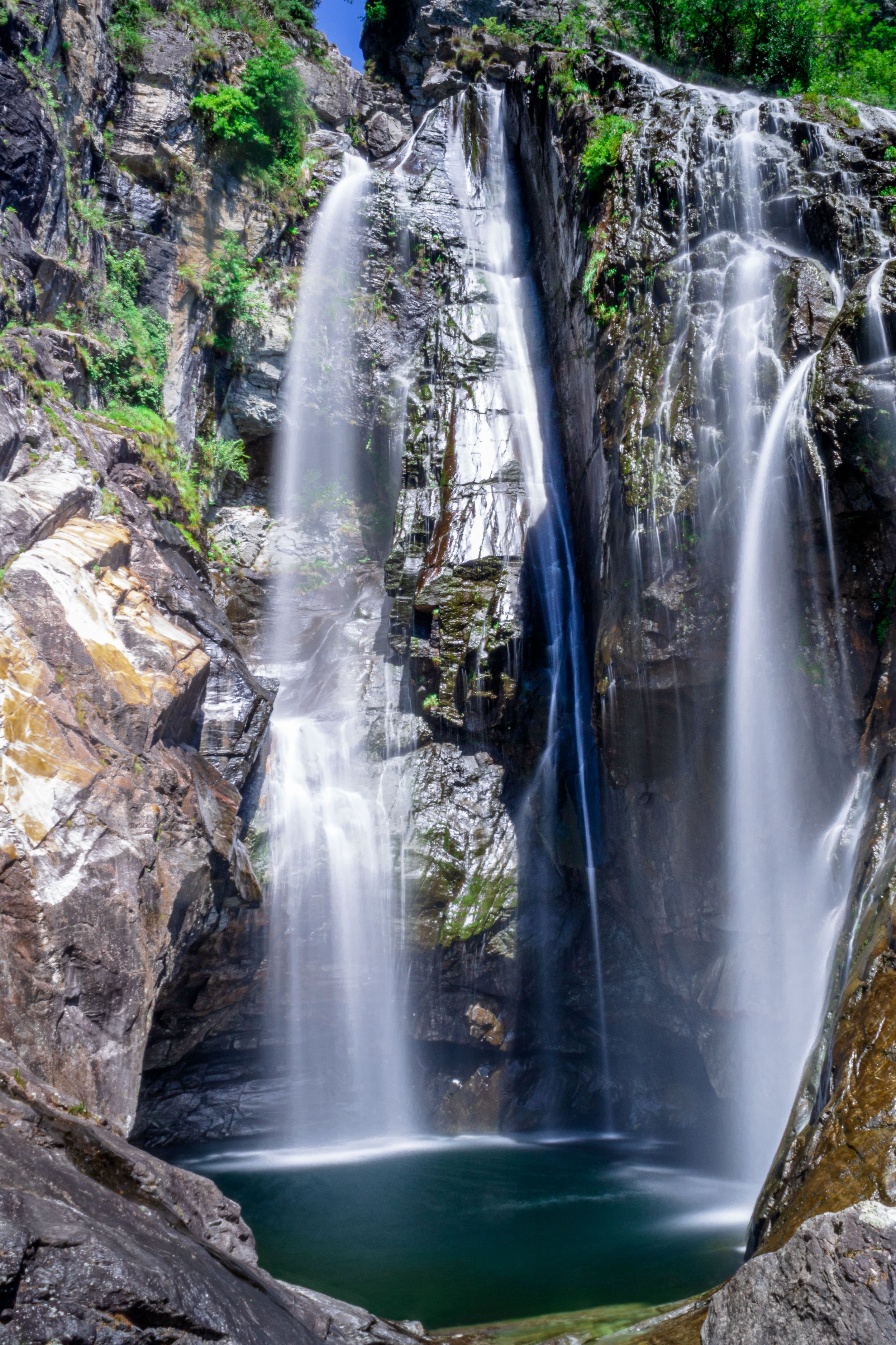 cascata del salto,Maggia Ticino-ch.jpg