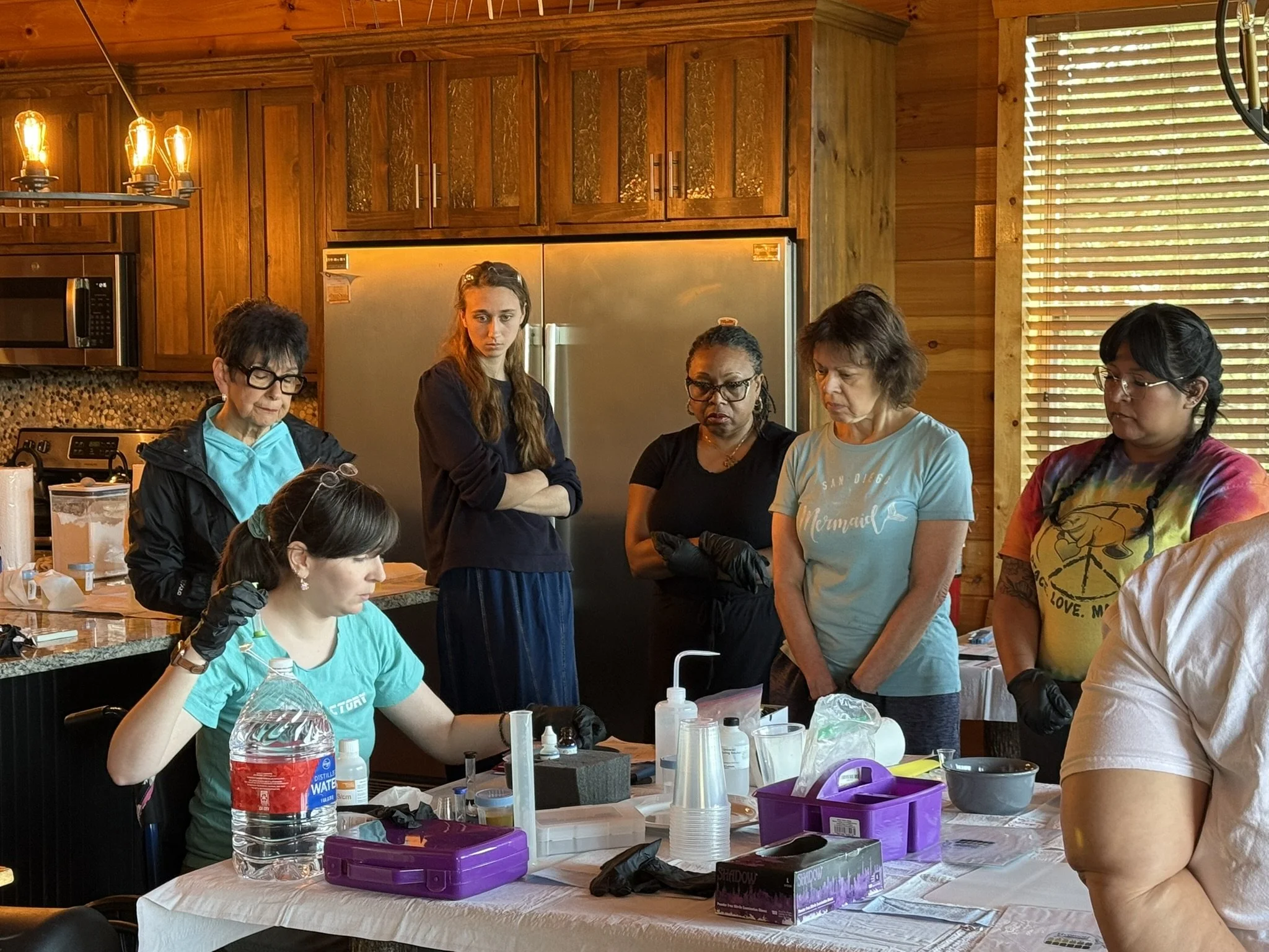 Jena Seay teaching participants Reams Biological Theory of Ionization session during a Super Weekend Away.