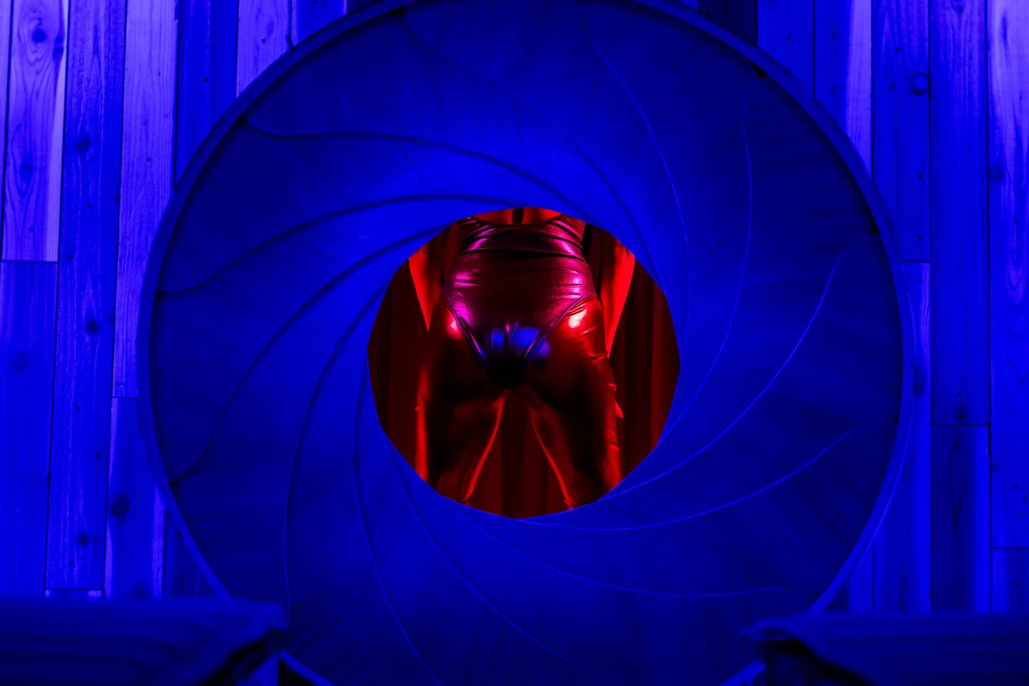 Butt-Through-Iris-Spiritual-Experience-Credit_-Wide-Eyed-Studios-2048x1365.jpg