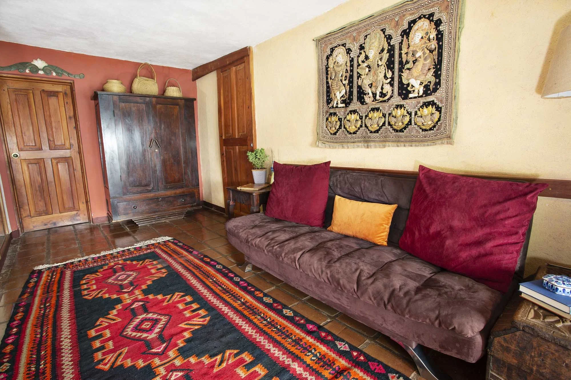 Maya Rose 7 Sitting Area.jpg
